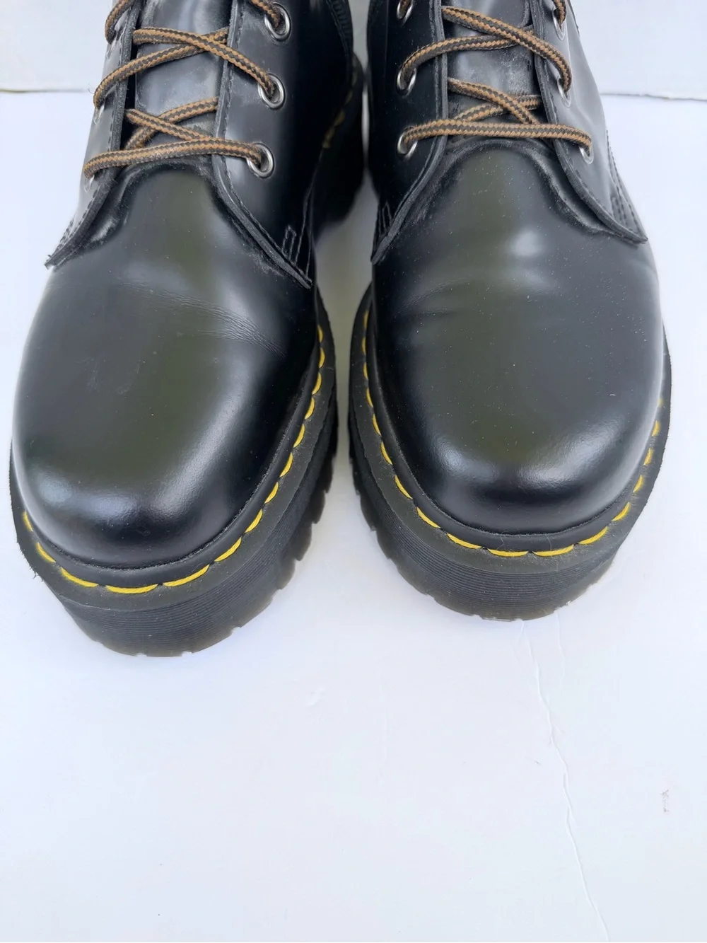 Dr martin’s Black Leather Platform Lace-Up Boots women’s size 10/ men’s size 9 - Picture 2 of 7